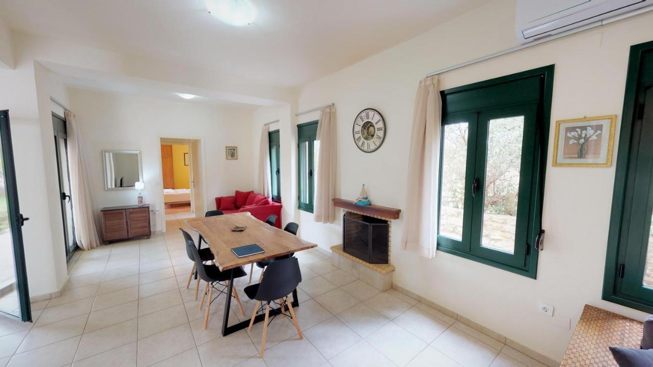Villa Athina Aszpruliáni Kültér fotó